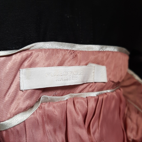 Full circle gallery dress size small - Picture 5 of 5